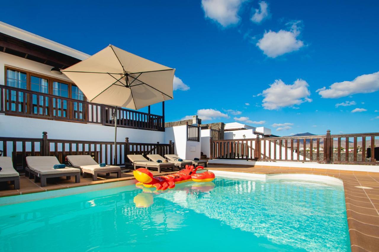 Villa Vista Rey - 6 Bedroom - Heated Pool - Amazing Views - Pool Table - Vista Lobos - Playa Blanca Екстериор снимка